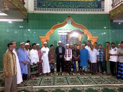 Gubernur Nurdin Ajak Masyarakat Makmurkan Masjid